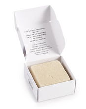 Load image into Gallery viewer, The unscented company shampoo bar box open
